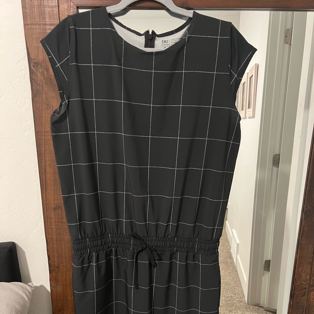 Albion Windowpane dress, Size medium